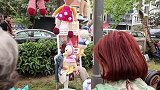 逛一逛土耳其节日上的【义卖集市】，现场“勾线”各种手工编织，买东西也能献爱心！❤️土耳其
