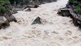 超级山洪咆哮，光看视频腿就软了