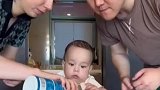 宝宝挑食怎么办，被这对父母的操作惊呆了