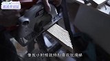 国外小伙脑洞大开，把楼梯改造成滑梯，还有终极版玩法