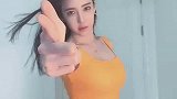 潘南奎小姐姐以可爱为枪，击中哥哥的心脏！