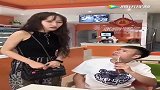 遇见抢劫的了，结果钱进我口袋了