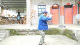 四川方言：老坎跳广场舞被毛子驱赶，几个幺妹儿跳舞却被欢迎！