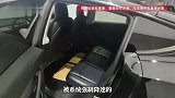 “很绝望，连双闪都开不起来”女子开特斯拉显示续航剩余72公里，高速公路上突然全车断电