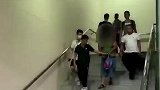 情侣河边约会男友惨遭三人杀害 23年后凶手落网主犯是千万富商