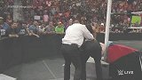 WWE-15年-RAW第1153期：冠军签约仪式 大布铁箱砸断凯恩脚踝-花絮