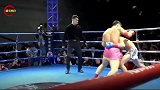 不愧是散打队长，付高峰17秒KO对手，看来海参没有白吃