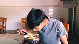 搞笑四川方言视频：男子竟然遇见了这样的服务员