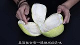 吃完柚子皮不要扔，留在家里是个宝，花钱都买不到的神奇作用