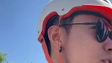骑电动车上高速成功，路过司机的那看呆的眼神哈哈哈……尧子_旅行生活
