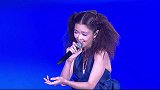 再听一曲《甜蜜蜜》音质纯净，音色美如彩虹般的酡红！