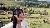 好看的女生真的能招蜂引蝶，这是真事，不信你看。