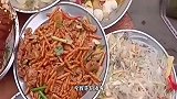 搞笑视频：他肯定嫉妒咱俩这么亲密，才把咱俩分开的