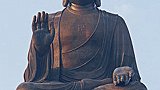 天坛大佛：全球最高的户外青铜坐佛