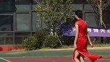 一个端庄秀丽一个气宇轩昂，愿你们都能在各自的领域熠熠生辉