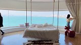 来青岛一定要找个海景民宿，躺在床上看海景～人间值得