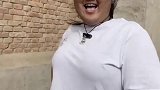 公平竞争吧，谁赞多就是谁老婆