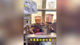 博主曝外卖店卫生令人作呕：炸串的油如黑色焦炭，餐盒腐败发霉