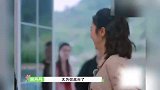 董璇二婚早有预兆，曾被宋丹丹问恋情时脸红，捂脸笑满是幸福气息