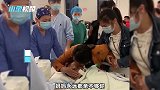 岁超级英雄！泉州七岁男孩捐献器官救人，母亲含泪不舍亲吻
