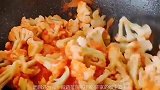 这蔬菜常给孩子吃，帮助骨骼和大脑发育，身高超过同龄人