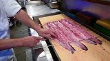 日本海鲜鳗鱼饭，看着真的好残忍，但做成食物后是真香呀！