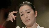 不愧“巩皇”巩俐出席活动或拍杂志基本都是裸唇，气场却依然强大