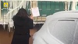 热水器漏水结冰溜，挂窗户上像挂面