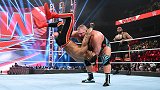 RAW第1500期：街头小子挑战RAW双打冠军失败！阿尔法学院取胜