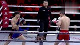 昆仑决-20190225-选手黄龙猛烈出击，别格扎提送拳动作腰马合一，两人角逐不相上下