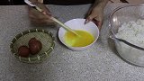 教你在家做蛋炒饭，俗称黄金米饭，粒粒金黄，家里孩子最爱吃