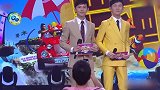 本尊和蜡像同框，何炅被神还原一模一样，邓紫棋假扮蜡像吓人