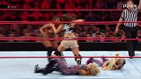 WWE-18年-RAW第1303期：女子三对三组队赛 班克斯&娜塔莉亚&安博穆恩VS暴怒小队集锦-精华