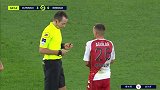 第41分钟摩纳哥球员阿吉拉尔黄牌