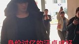 身价过亿的男明星好低调啊