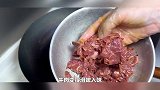 不用盐和料酒腌制牛肉的方法，让你的炒牛肉更加美味又健康