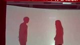 学校晚会表演浪漫舞台剧，直到头套掉下来那一刻