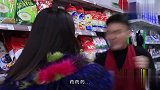 嘻哈美女逛超市，竟被老板套路买了180块的酸奶，太搞笑了