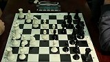 国际象棋中白棋先走是种族歧视？澳媒设置议题遭炮轰：没事找事