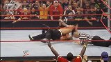 WWE-17年-“破碎”杰夫·哈迪或回归 杰夫面涂油彩参加周末WWE巡演赛事-新闻