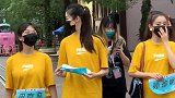 张艺凡被路人偶遇，真人好漂亮啊，满屏的大长腿太让人羡慕了！