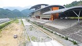 贵州斥巨资13.5亿建豪华体育场 曾劈山填地如今令人唏嘘