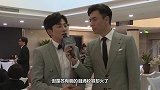 47岁的苏有朋，扮演小丑妆容还是那么可爱，仿佛重回20年前