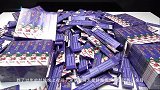 液氮浇在1000根燃烧的烟花上,你们猜猜能不能浇灭大火
