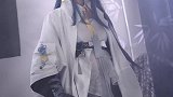 没有人能拒绝头上带角的女人