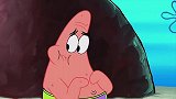 海绵宝宝：海绵宝宝把派大星放进水箱里，派大星很不情愿