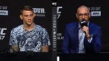 UFC257发布会集锦：没有垃圾话和火药味 钻石嘴炮惺惺相惜