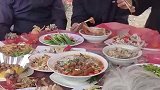 能看出来女生坐席和男生坐席的区别
