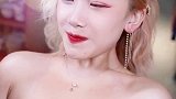 闺蜜隔空投送找帅哥拼桌，这种好事怎么可能便宜她？闺蜜 变装