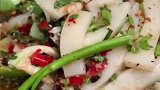云南万物皆可凉拌，酸辣萝卜鸡脚折耳根真解腻